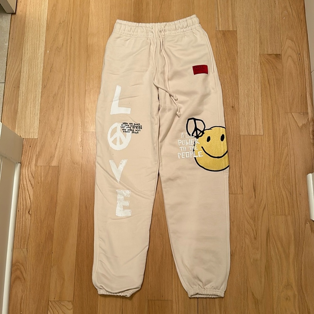 Chnge sweatpants